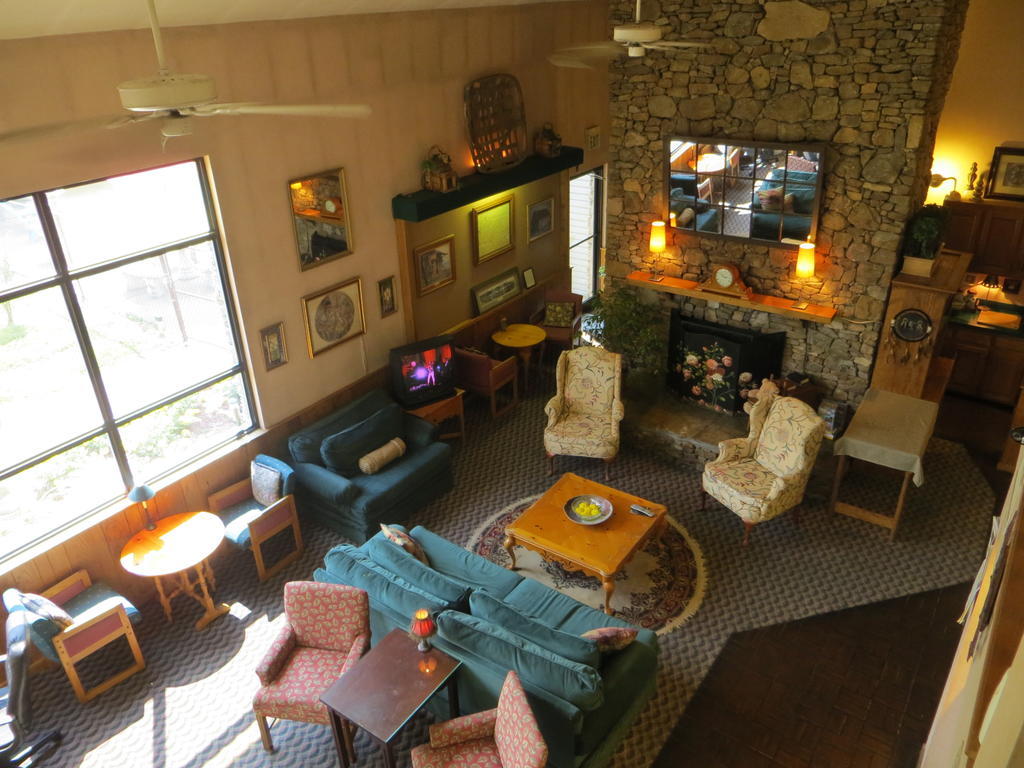 Americourt - Mountain Motel 2*